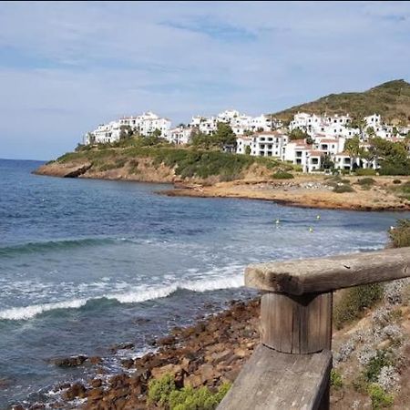 Duplex En Playas De Fornells Lägenhet Fornells  Exteriör bild